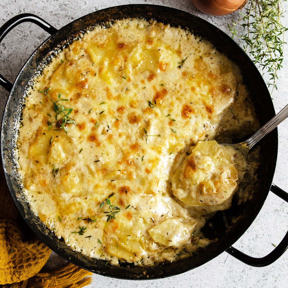 Božanski gratiniran krompir dauphinoise